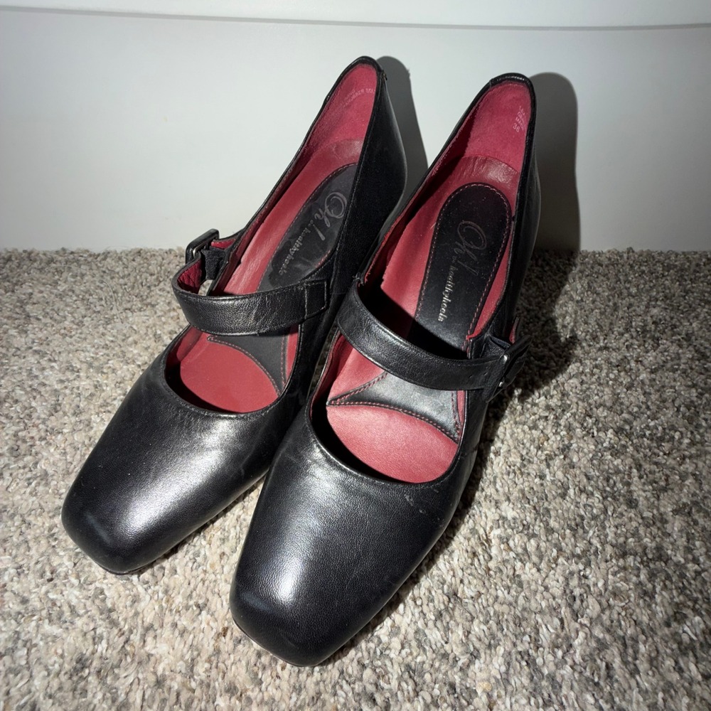 Oh! Healthy Heels Black Leather Mary Jane Square Toe Block Heel Pumps Size 36